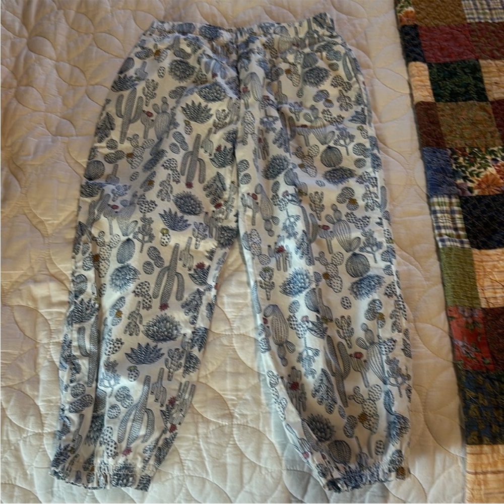 GAP Blue and White Cactus Print Pajama Pants